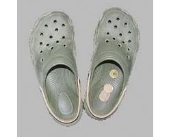 緑色スラックスの写真