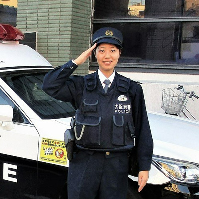武庫川女子大学出身の警察官の写真
