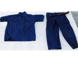 紺色半袖作業服上衣、紺色作業服ズボンの写真