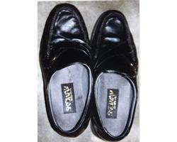 黒色短靴（24.5センチ）の写真