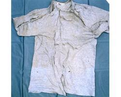 グレー色Tシャツの写真