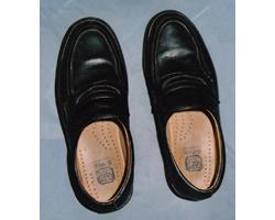 黒色革製短靴（25.0センチ）の写真