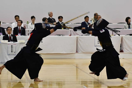 国民スポーツ大会剣道競技での写真1