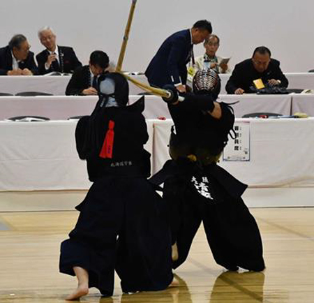 国民スポーツ大会剣道競技での写真2
